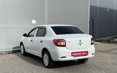 Renault Logan II, 2018 год, 395 000 рублей, 6 фотография