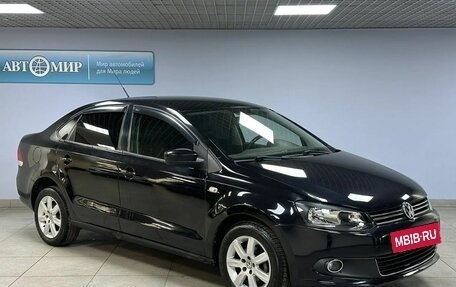 Volkswagen Polo VI (EU Market), 2012 год, 850 000 рублей, 3 фотография