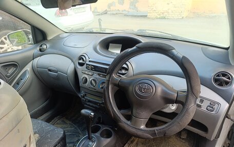 Toyota Vitz, 2001 год, 150 000 рублей, 7 фотография