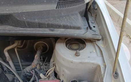 Toyota Vitz, 2001 год, 150 000 рублей, 20 фотография