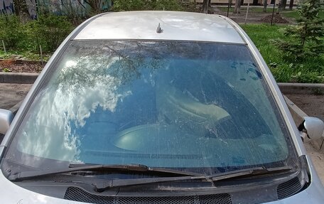 Toyota Vitz, 2001 год, 150 000 рублей, 24 фотография