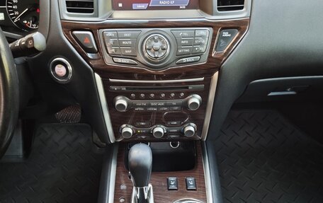 Nissan Pathfinder, 2014 год, 2 290 000 рублей, 10 фотография