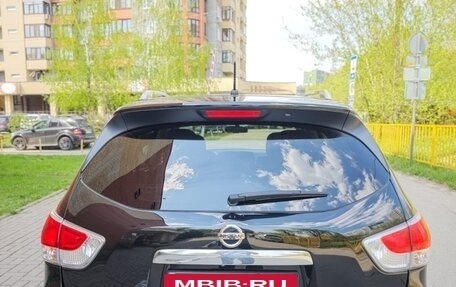 Nissan Pathfinder, 2014 год, 2 290 000 рублей, 3 фотография