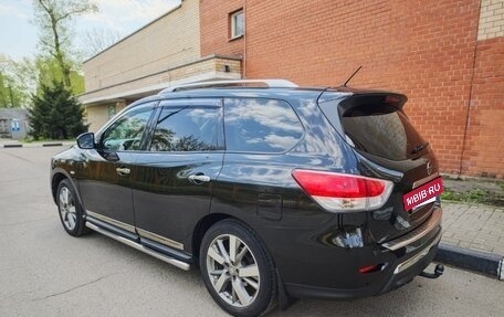 Nissan Pathfinder, 2014 год, 2 290 000 рублей, 17 фотография