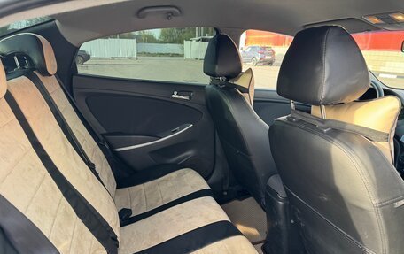 Hyundai Solaris II рестайлинг, 2012 год, 950 000 рублей, 14 фотография