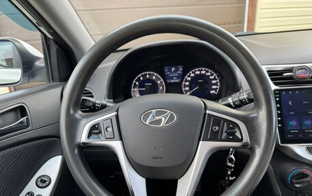 Hyundai Solaris II рестайлинг, 2012 год, 950 000 рублей, 25 фотография
