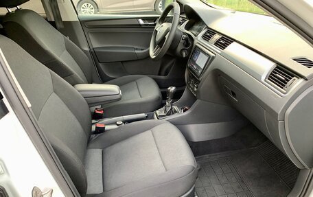 Skoda Rapid I, 2018 год, 1 090 000 рублей, 14 фотография