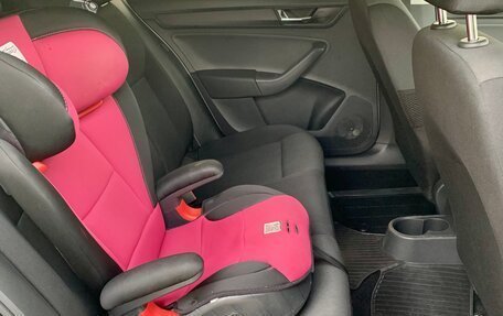 Skoda Rapid I, 2018 год, 1 090 000 рублей, 15 фотография