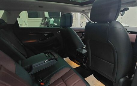 Land Rover Range Rover Evoque II, 2025 год, 5 849 000 рублей, 11 фотография