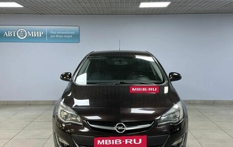 Opel Astra J, 2013 год, 712 000 рублей, 2 фотография