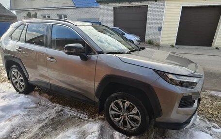 Toyota RAV4, 2025 год, 4 150 000 рублей, 2 фотография