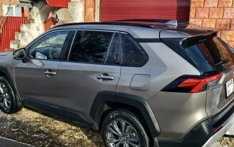 Toyota RAV4, 2025 год, 4 150 000 рублей, 7 фотография