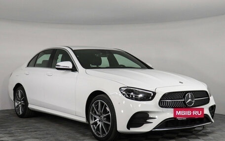 Mercedes-Benz E-Класс, 2021 год, 5 447 000 рублей, 3 фотография