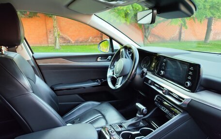 KIA K5, 2021 год, 2 600 000 рублей, 4 фотография