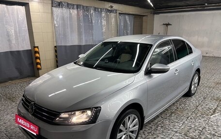 Volkswagen Jetta VI, 2014 год, 1 100 000 рублей, 4 фотография