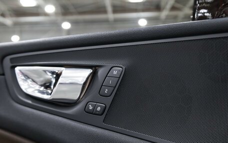 Volvo XC60 II, 2019 год, 3 749 700 рублей, 22 фотография