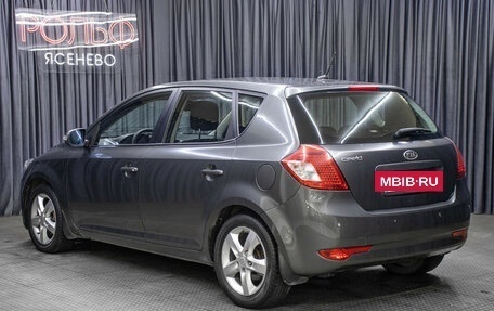 KIA cee'd I рестайлинг, 2011 год, 698 000 рублей, 7 фотография