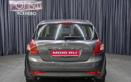 KIA cee'd I рестайлинг, 2011 год, 698 000 рублей, 6 фотография