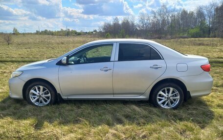 Toyota Corolla, 2011 год, 900 000 рублей, 1 фотография