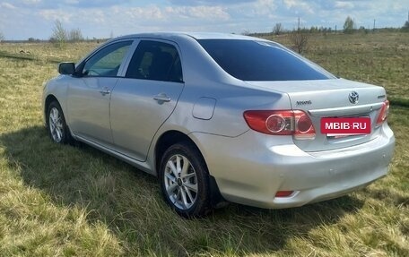 Toyota Corolla, 2011 год, 900 000 рублей, 2 фотография