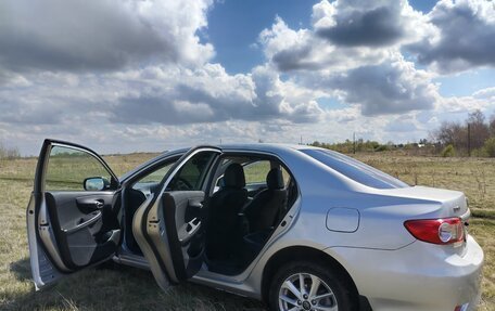 Toyota Corolla, 2011 год, 900 000 рублей, 9 фотография