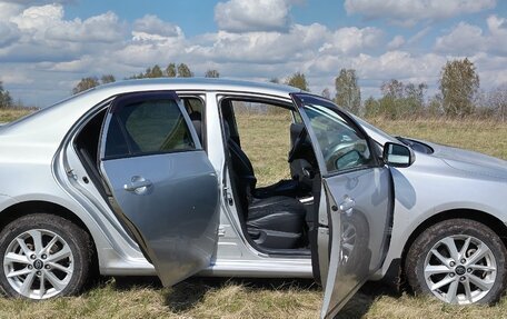 Toyota Corolla, 2011 год, 900 000 рублей, 10 фотография