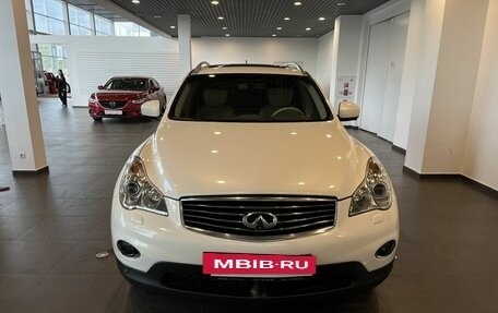 Infiniti QX50 I рестайлинг, 2013 год, 1 930 000 рублей, 8 фотография