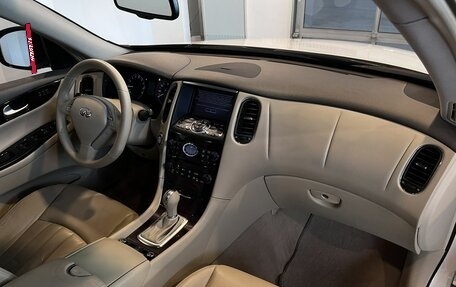 Infiniti QX50 I рестайлинг, 2013 год, 1 930 000 рублей, 12 фотография