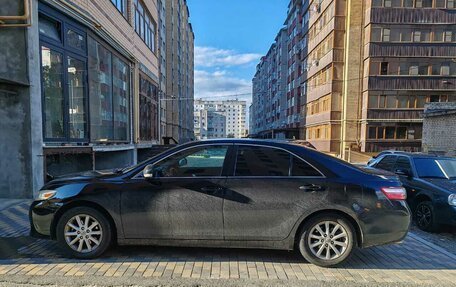 Toyota Camry, 2011 год, 1 150 000 рублей, 4 фотография