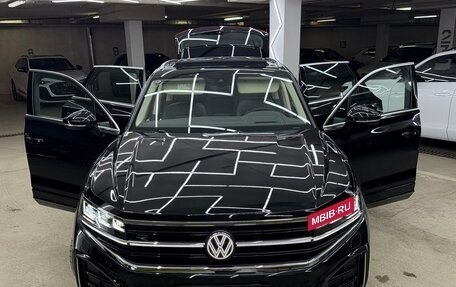 Volkswagen Touareg III, 2025 год, 8 000 000 рублей, 15 фотография