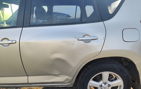 Toyota RAV4, 2007 год, 1 100 000 рублей, 8 фотография
