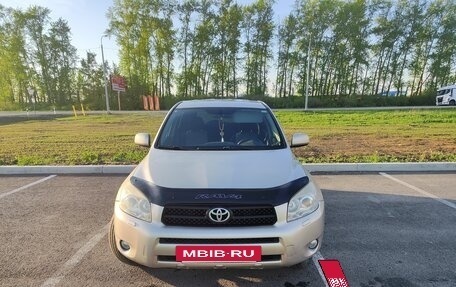 Toyota RAV4, 2007 год, 1 100 000 рублей, 2 фотография
