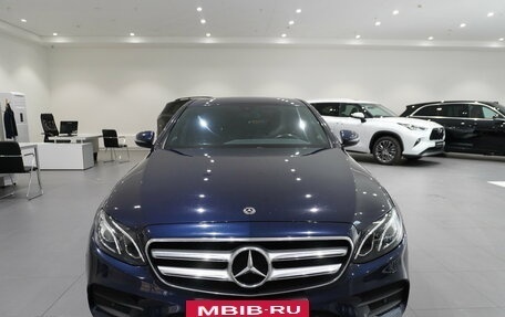 Mercedes-Benz E-Класс, 2019 год, 3 275 000 рублей, 2 фотография