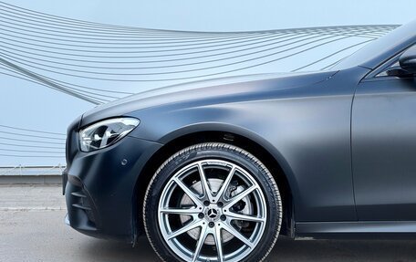 Mercedes-Benz E-Класс, 2022 год, 5 350 000 рублей, 2 фотография