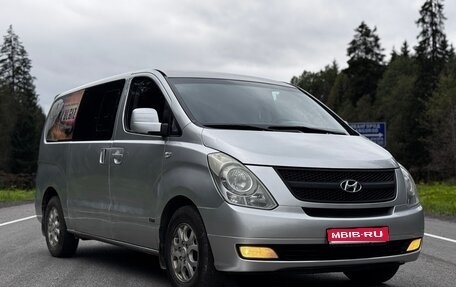 Hyundai Grand Starex Grand Starex I рестайлинг 2, 2008 год, 1 050 000 рублей, 1 фотография