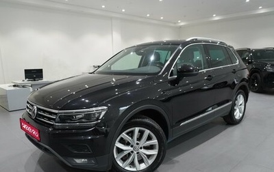 Volkswagen Tiguan II, 2019 год, 2 970 000 рублей, 1 фотография