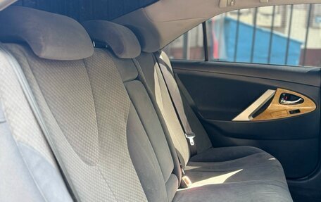 Toyota Camry, 2007 год, 950 000 рублей, 4 фотография