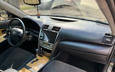 Toyota Camry, 2007 год, 950 000 рублей, 10 фотография
