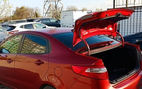 KIA Rio III рестайлинг, 2014 год, 1 000 000 рублей, 2 фотография