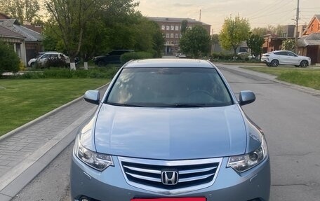 Honda Accord VIII рестайлинг, 2011 год, 1 700 000 рублей, 4 фотография