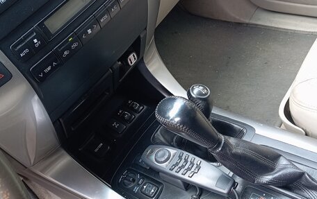 Toyota Land Cruiser Prado 120 рестайлинг, 2006 год, 1 900 000 рублей, 14 фотография