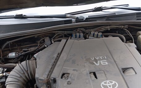 Toyota Land Cruiser Prado 120 рестайлинг, 2006 год, 1 900 000 рублей, 13 фотография