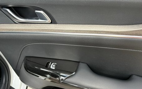 KIA K5, 2020 год, 2 750 000 рублей, 25 фотография