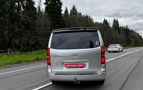 Hyundai Grand Starex Grand Starex I рестайлинг 2, 2008 год, 1 050 000 рублей, 5 фотография