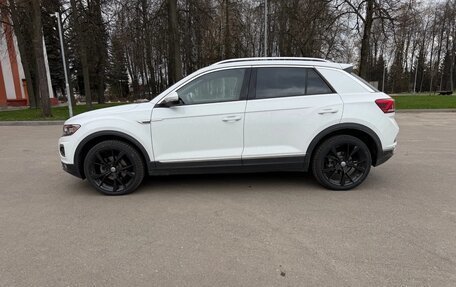 Volkswagen T-Roc I, 2022 год, 3 150 000 рублей, 3 фотография