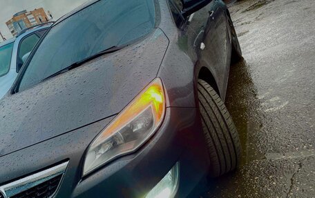 Opel Astra J, 2010 год, 540 000 рублей, 2 фотография