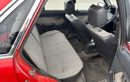Mazda 323, 1986 год, 200 000 рублей, 6 фотография
