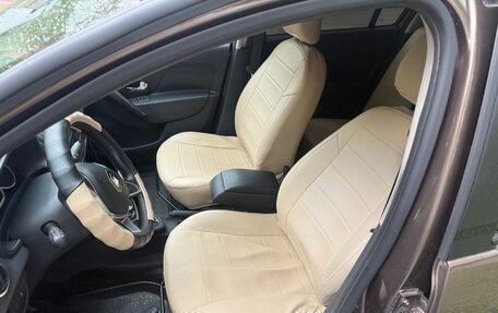 Renault Logan II, 2019 год, 1 150 000 рублей, 4 фотография