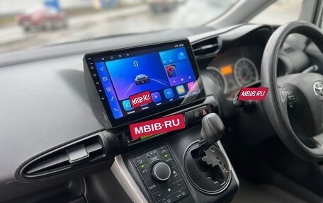Toyota Wish II, 2010 год, 1 090 000 рублей, 9 фотография