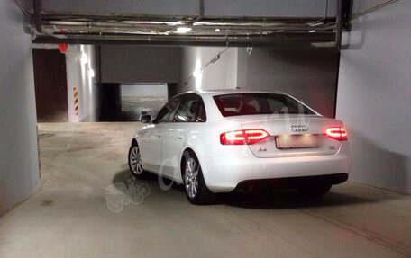 Audi A4, 2011 год, 860 000 рублей, 3 фотография